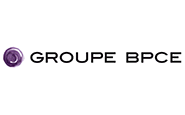 Logo du Groupe BPCE comportant un graphique circulaire violet en forme de tourbillon à gauche et le texte GROUPE BPCE en lettres majuscules noires et grasses sur fond blanc.
