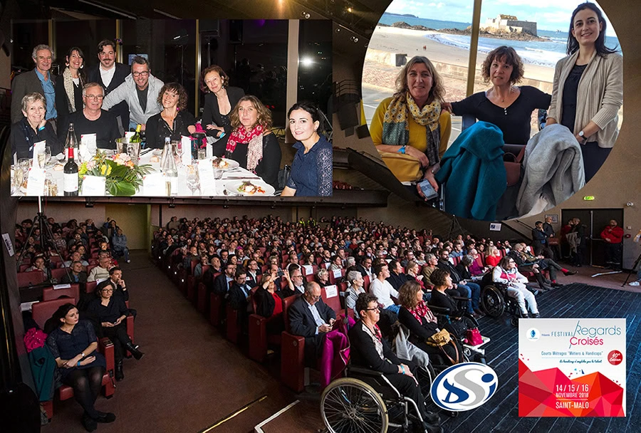 Un collage montrant un dîner de groupe, un panel de trois femmes au bord de la plage et un large public dans un théâtre - avec quelques invités en fauteuil roulant - ainsi que l'événement, les logos des sponsors et l'étiquette automobile Brouillon pour Regards Croisés à Saint-Malo.