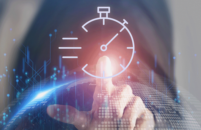 Le doigt d’une personne touche un écran virtuel avec une icône de chronomètre lumineuse et des lignes numériques, symbolisant la vitesse et la technologie.